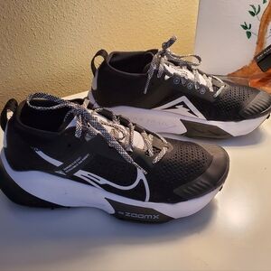 NIKE ZEGAMA ZOOMX 9.5 Women's Trail Runner